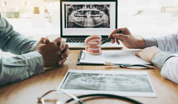 Best Emergency Denture Repair in West End Cobb Town, AL